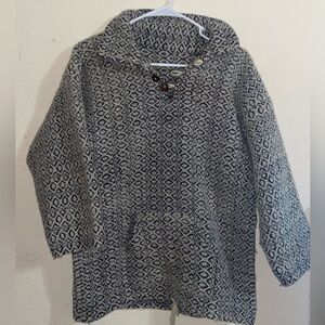 Sleeve Ruana Aztec Pull over Size S fits up to a L